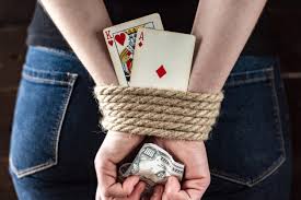 Gambling ads to carry warning