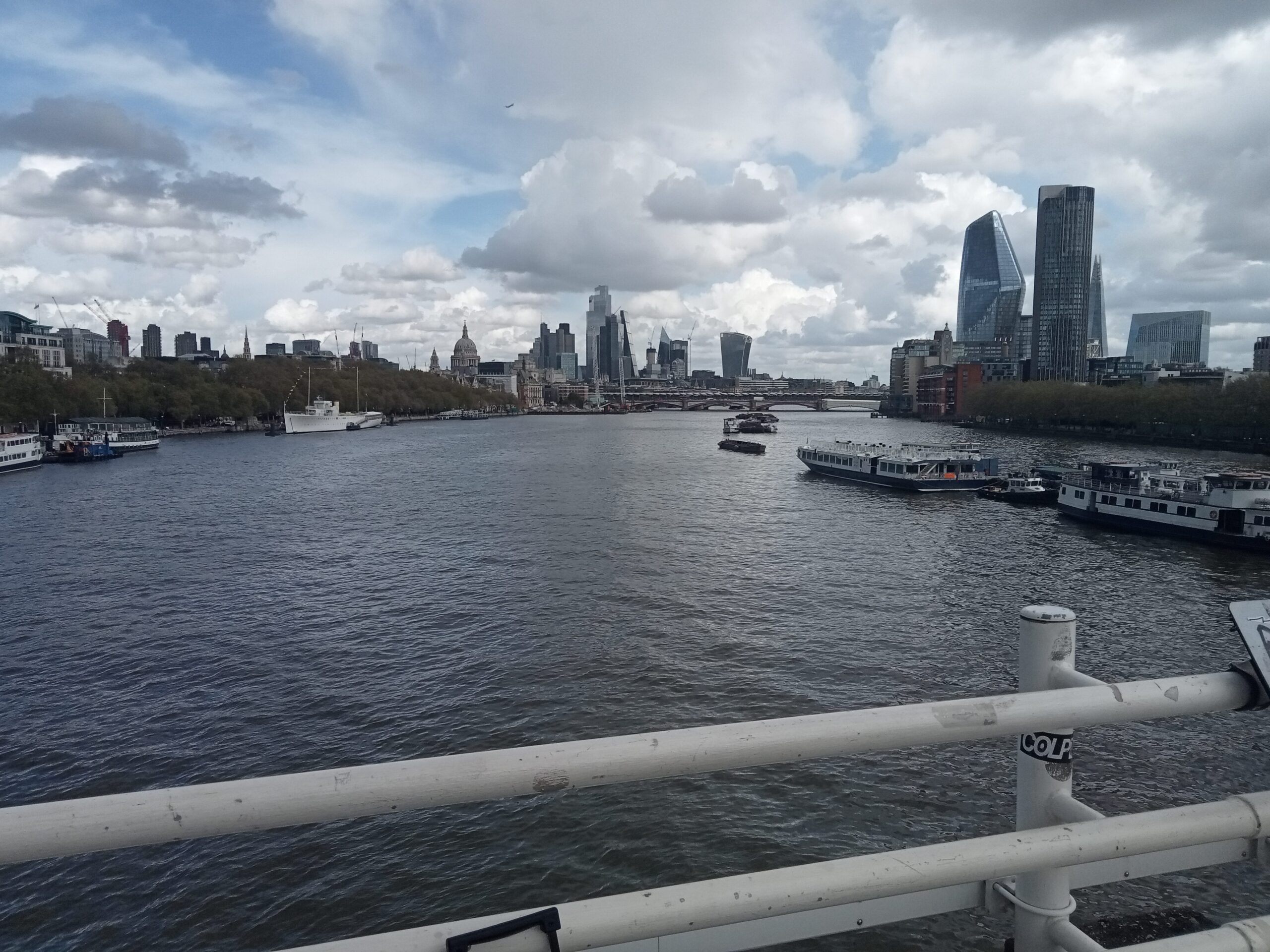 Poor state of Thames Water a ‘critical risk’ to UK'.