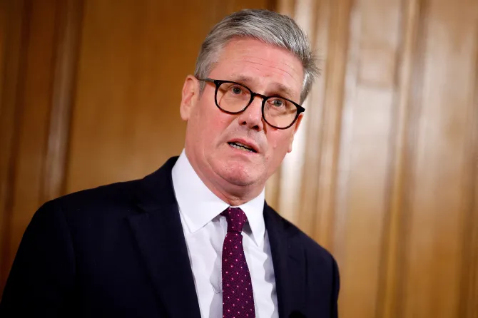 "I quit". says top Government aide.