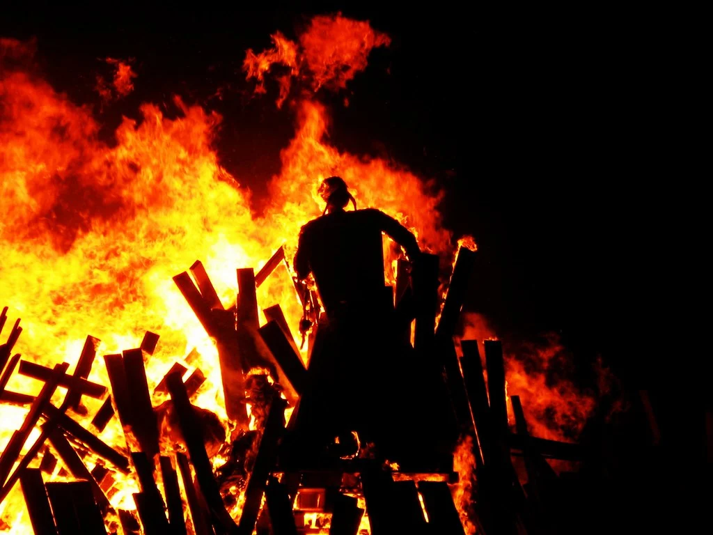 Guy burning banned.